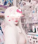 TwitterLolita [Cô bé không cao] Những bức ảnh riêng tư dễ thương, với làn da trắng mịn, bộ ngực lớn và bên ngoài âm hộ màu hồng, cô ấy là một cô gái ngoan trong mắt giáo viên và các bạn cùng lớp, nhưng ở nhà cô ấy lại là một con điếm nhỏ