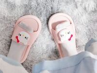 TwitterLolita [Cô bé không cao] Những bức ảnh riêng tư dễ thương, với làn da trắng mịn, bộ ngực lớn và bên ngoài âm hộ màu hồng, cô ấy là một cô gái ngoan trong mắt giáo viên và các bạn cùng lớp, nhưng ở nhà cô ấy lại là một con điếm nhỏ
