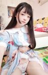 TwitterLolita [Cô bé không cao] Những bức ảnh riêng tư dễ thương, với làn da trắng mịn, bộ ngực lớn và bên ngoài âm hộ màu hồng, cô ấy là một cô gái ngoan trong mắt giáo viên và các bạn cùng lớp, nhưng ở nhà cô ấy lại là một con điếm nhỏ
