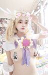 TwitterLolita [Cô bé không cao] Những bức ảnh riêng tư dễ thương, với làn da trắng mịn, bộ ngực lớn và bên ngoài âm hộ màu hồng, cô ấy là một cô gái ngoan trong mắt giáo viên và các bạn cùng lớp, nhưng ở nhà cô ấy lại là một con điếm nhỏ