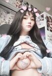 TwitterLolita [Cô bé không cao] Những bức ảnh riêng tư dễ thương, với làn da trắng mịn, bộ ngực lớn và bên ngoài âm hộ màu hồng, cô ấy là một cô gái ngoan trong mắt giáo viên và các bạn cùng lớp, nhưng ở nhà cô ấy lại là một con điếm nhỏ