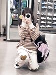 TwitterLolita [Cô bé không cao] Những bức ảnh riêng tư dễ thương, với làn da trắng mịn, bộ ngực lớn và bên ngoài âm hộ màu hồng, cô ấy là một cô gái ngoan trong mắt giáo viên và các bạn cùng lớp, nhưng ở nhà cô ấy lại là một con điếm nhỏ