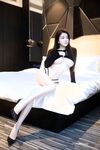 Big hit in 2024, Xiuren.com [Yuerjiang] is custom-made at a high price of a thousand yuan, a rare collection, top-notch big breasts with clear leakage points, custom-made for rubbing breasts, lots of hair, sexy goddess