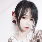 推特13万粉萝莉风coser可盐可甜TS娘【小舞酱】露脸私拍，嗲声嗲气3P前后夹击直男最爱