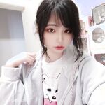 推特13万粉萝莉风coser可盐可甜TS娘【小舞酱】露脸私拍，嗲声嗲气3P前后夹击直男最爱