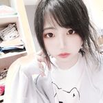 推特13万粉萝莉风coser可盐可甜TS娘【小舞酱】露脸私拍，嗲声嗲气3P前后夹击直男最爱