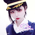 推特13万粉萝莉风coser可盐可甜TS娘【小舞酱】露脸私拍，嗲声嗲气3P前后夹击直男最爱