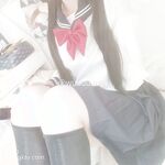 推特13万粉萝莉风coser可盐可甜TS娘【小舞酱】露脸私拍，嗲声嗲气3P前后夹击直男最爱