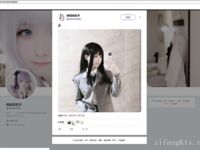 Twitter蘿莉〖英梨梨〗極品美女女神 表面看起來挺文靜，私下騷出水，粉嫩私處道具紫薇挑逗