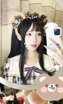 Twitter蘿莉〖英梨梨〗極品美女女神 表面看起來挺文靜，私下騷出水，粉嫩私處道具紫薇挑逗