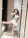 Si Ke Yujie, ang pinakamataas na diyosa ni Loli [Ginger Tutu], ang iyong diyosa, ang aking asong babae~ Kung mas pinahiya ang maliit na aso, mas gusto niya ito, at natagos ng malaking titi na tatay