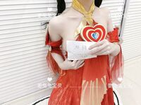 Si Ke Yujie, ang pinakamataas na diyosa ni Loli [Ginger Tutu], ang iyong diyosa, ang aking asong babae~ Kung mas pinahiya ang maliit na aso, mas gusto niya ito, at natagos ng malaking titi na tatay