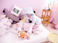 Si Ke Yujie, ang pinakamataas na diyosa ni Loli [Ginger Tutu], ang iyong diyosa, ang aking asong babae~ Kung mas pinahiya ang maliit na aso, mas gusto niya ito, at natagos ng malaking titi na tatay