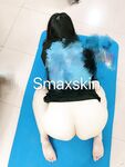 推特頂級身材露出狂人少女嫩妹【Smaxskin】私拍，宜家全裸露出母狗式調教啪啪啪無套內射無毛嫩穴