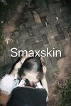 推特頂級身材露出狂人少女嫩妹【Smaxskin】私拍，宜家全裸露出母狗式調教啪啪啪無套內射無毛嫩穴
