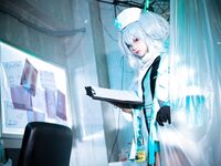 G44不会受伤- NO.99 芙洛伦三套