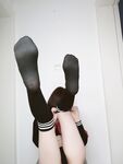 推特女神福利姬【00后大队长】未流出土豪私拍视图合集，情趣制服紫薇销魂可撸精尽人亡的节奏（1）