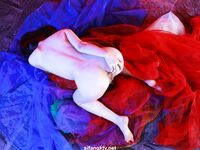 日月超美气质女神【阿欢】内部超大尺度各种特写（2）