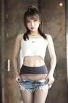 Douyu ASMR female anchor [Little Witch Luna] Luna de denim panties