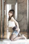 Douyu ASMR female anchor [Little Witch Luna] Luna de denim panties