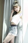 Douyu ASMR female anchor [Little Witch Luna] Luna de denim panties