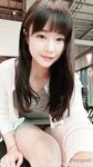 推特網紅【mongseri】私拍福利，純美外表肥美翹臀，戶外露出誘惑美拍