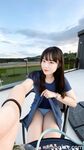 推特網紅【mongseri】私拍福利，純美外表肥美翹臀，戶外露出誘惑美拍