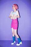 推特30粉的超人气网红小母狗【瓦西列娃的日记本Vasileva1122】露脸福利私拍，母狗调教喝尿啪啪双通