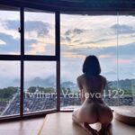 推特30粉的超人气网红小母狗【瓦西列娃的日记本Vasileva1122】露脸福利私拍，母狗调教喝尿啪啪双通