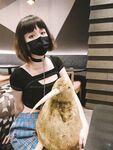 推特30粉的超人气网红小母狗【瓦西列娃的日记本Vasileva1122】露脸福利私拍，母狗调教喝尿啪啪双通