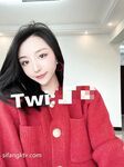 Nữ thần tương phản tối thượng! Người đẹp hạng S [Little Fox] trên Twitter có cuộc hẹn ngoại tuyến với một ông chủ tài chính quyền lực để quan hệ tình dục hỗn loạn với nhiều người đàn ông và phụ nữ. Họ vừa nói vừa cười, vừa quan sát vừa chỉ huy.
