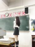 2024年流出，推特中產小夫妻【4K_Eternal】淫亂生活，練瑜伽的極品嬌妻，被眾單男玩弄