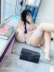 Weibo Twitter The best loli style goddess Welfare Ji [Roe deer's daily duck] VIP private shooting, malalaking suso na walang buhok na malambot na puki at puting katas na umaagos, kahit bata pa siya, ang mga katangian ng isang asong babae ay talagang k