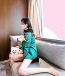 Twitter China Eastern Airlines flight attendant's best stewardess [Bean Niwan] Welfare private photoshoot, footjob and sex, the goddess is really horny, 170 perfect long legs and gun mount