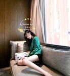 Twitter China Eastern Airlines flight attendant's best stewardess [Bean Niwan] Welfare private photoshoot, footjob and sex, the goddess is really horny, 170 perfect long legs and gun mount