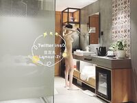 Twitter China Eastern Airlines flight attendant's best stewardess [Bean Niwan] Welfare private photoshoot, footjob and sex, the goddess is really horny, 170 perfect long legs and gun mount