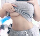 可盐可甜推特巨乳肥臀清纯博主【kimheezk】订阅视图，露出紫薇啪啪调教，超级人形小母狗