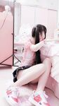 清純反差小母狗 Twitter蘿莉『蔡小熊』福利，可愛乖巧的小妹妹 怎麼能這么燒呢？一線天白虎嫩穴自己插出白漿