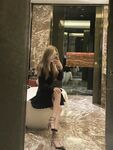 คู่รักชนชั้นกลางที่สำส่อนบน Twitter [Mr.4K] นางเอกมีรูปร่างที่ดีชอบโยคะและกอล์ฟและสนุกกับการกระตุ้นสามีซึ่งภรรยามีชู้เธอชวนชายโสดกลุ่มหนึ่งมาเย็ดภรรยาของเขา