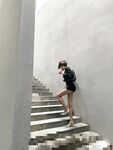 คู่รักชนชั้นกลางที่สำส่อนบน Twitter [Mr.4K] นางเอกมีรูปร่างที่ดีชอบโยคะและกอล์ฟและสนุกกับการกระตุ้นสามีซึ่งภรรยามีชู้เธอชวนชายโสดกลุ่มหนึ่งมาเย็ดภรรยาของเขา