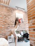 Leggybabebb 작품 컬렉션