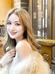 顶级女模露脸泄密！万人求购百万粉女神【幻儿】完整视图，有颜值有身材金主的最爱，啪啪内射调教小母狗日常图