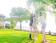 重磅佳作！人生贏家推特富豪大神【海盜船長】私拍第三彈，重金全包多位九頭身極品外圍女神淫亂大轟趴