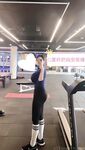 Dewi utama dengan sembilan kepala! Selebriti Twitter dengan payudara besar semula jadi [Qing Zi] dirakam secara peribadi dalam kumpulan kebajikan Dia mempunyai susu yang mencukupi selepas melahirkan dan menjual susu manusia dalam kumpulan itu.