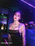 露脸才是王道！颜值巅峰白富美火爆推特网红【Sexychloe】福利，各种调教啪啪，阴环全身纹野性十足