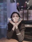 Dewi terkemuka yang kelihatan bintang "menarik telinganya" dipenuhi dengan ayam jantan besar seorang lelaki, yang dilincirkan dan basah, dan farajnya dilincirkan dan hangat daripada orang luar, dewi itu diam-diam seorang jalang yang perlu disetu