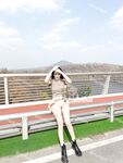 最新7月无水福利！推特优质情侣【mympet】女主身材一流，喜欢挑战各种难度人前露出，圣水遛狗调教啪啪