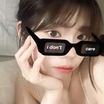 "Bocor tentang Pasangan Bocor" Gadis berambut pendek Neng Ren yang suka bermain-main didedahkan melakukan hubungan seks dengan teman lelakinya