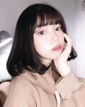 "Bocor tentang Pasangan Bocor" Gadis berambut pendek Neng Ren yang suka bermain-main didedahkan melakukan hubungan seks dengan teman lelakinya