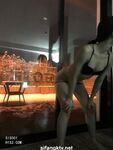 小情侣日常做爱SM爱自拍，21岁的小女友-佳慧被调教成小母狗各种玩
